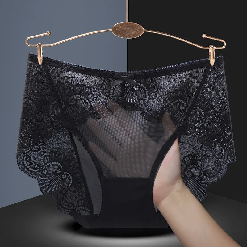 Sexy Thin Breathable Women Underwear Lace Hollow Transparent Middle Waist Female Panties Mesh Cotton Crotch Breifs Lingerie