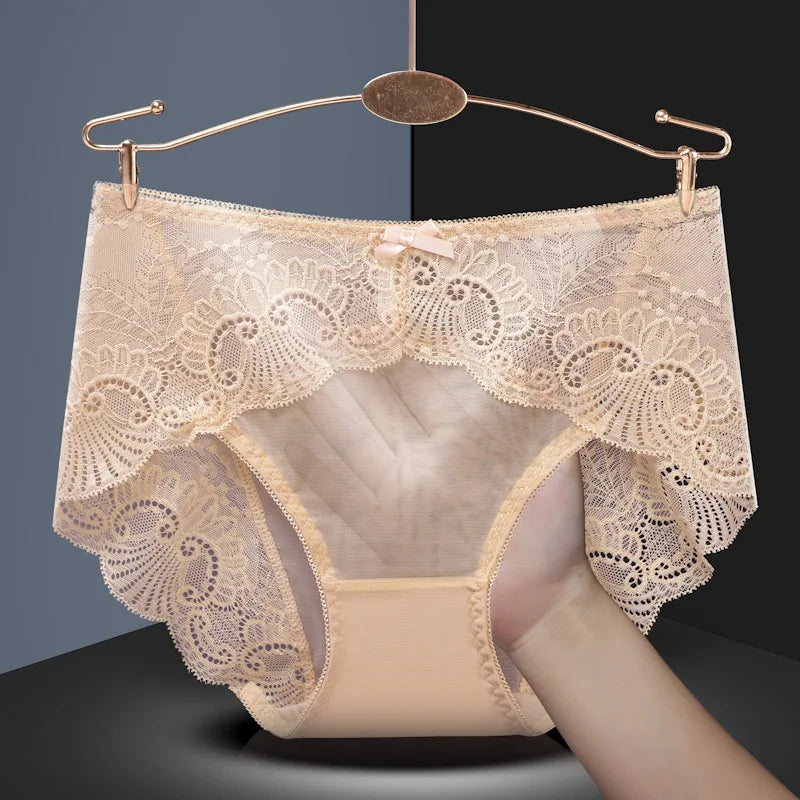 Sexy Thin Breathable Women Underwear Lace Hollow Transparent Middle Waist Female Panties Mesh Cotton Crotch Breifs Lingerie