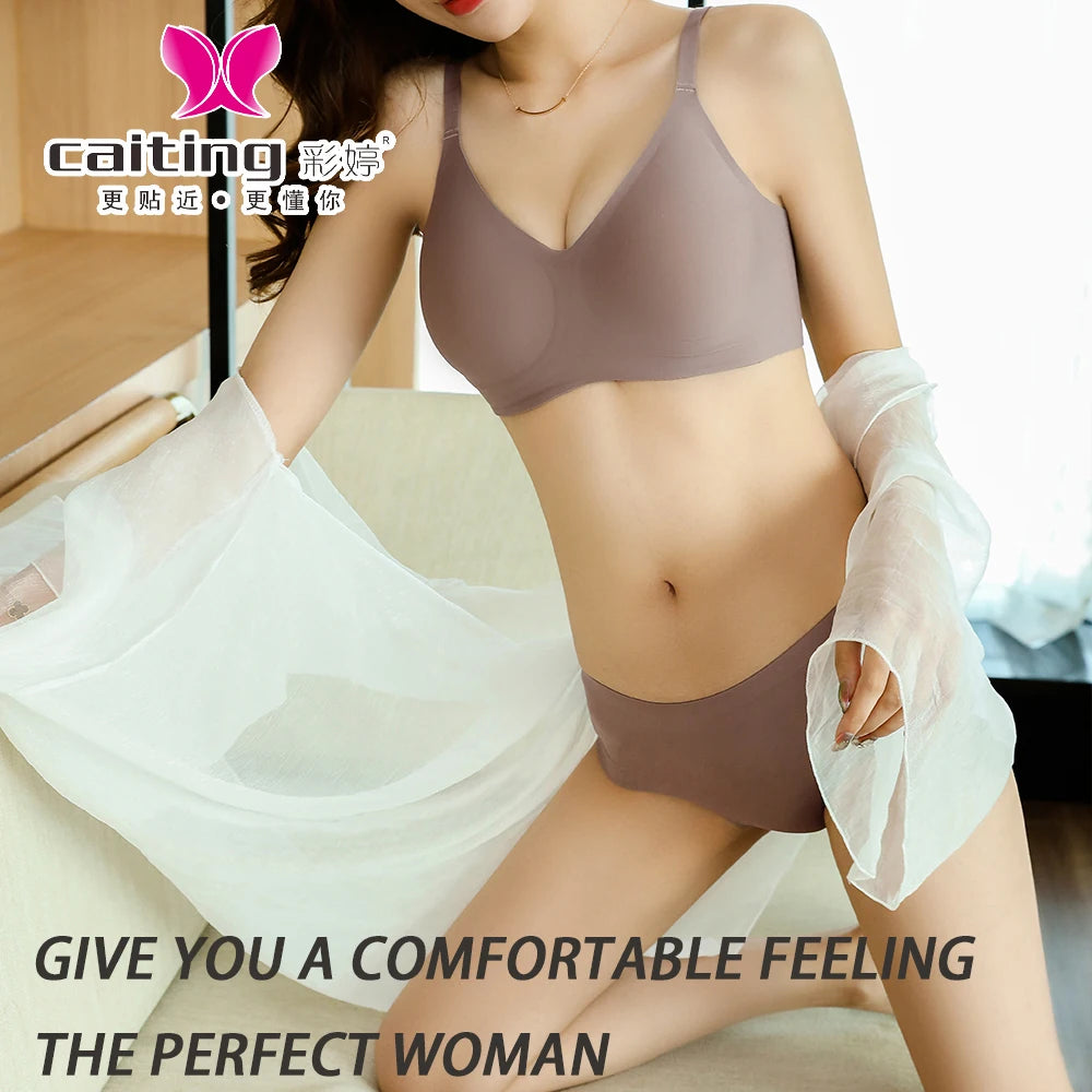 CAITING Seamless Wireless Bra for Women – Ultra-Soft Comfortable Everyday Lingerie with Light Support, Invisible Under T-Shirts