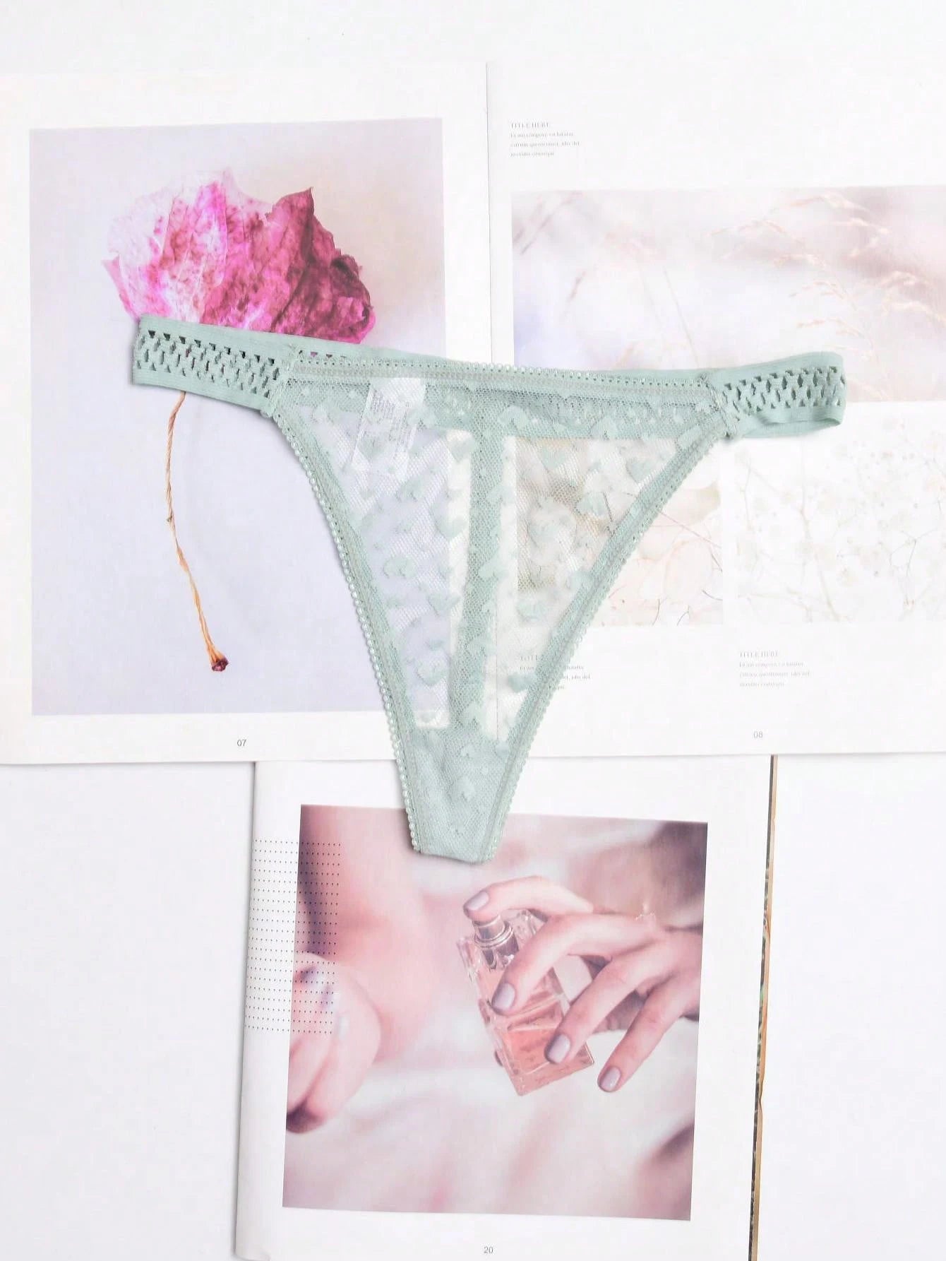 Women ruffles Underwear Invisible Seamless T Panties G-String Female Sexy Thongs Intimates Lingerie Ladies Briefs 1pcs abc01