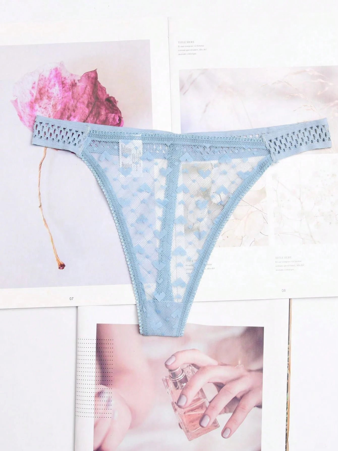 Women ruffles Underwear Invisible Seamless T Panties G-String Female Sexy Thongs Intimates Lingerie Ladies Briefs 1pcs abc01
