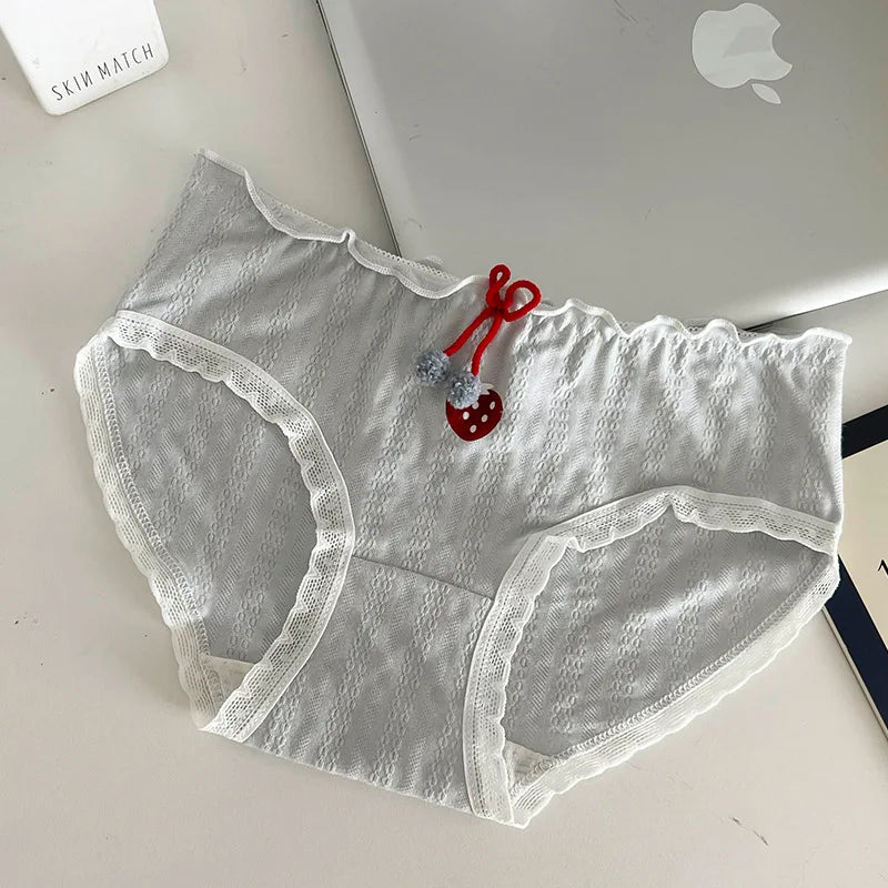 1pcs Bag Hip Bilateral Curled Ice Silk Panties Strawberry Print Low-rise Flashing Ladies Briefs Low-rise Underwear Women 2026
