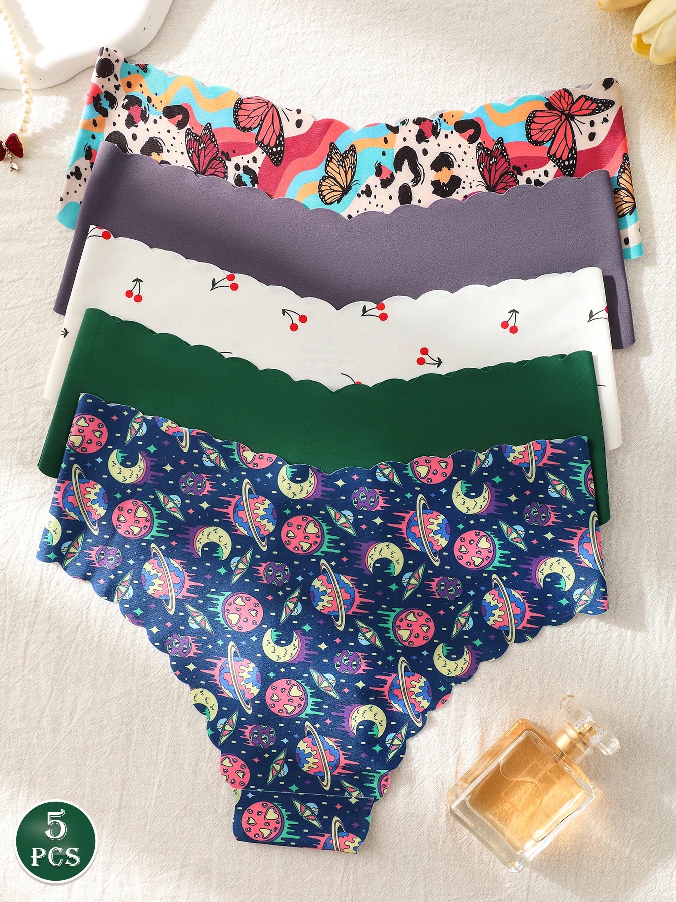5-Pack Women's Underwear, Solid Color and Printed Mix, Seamless, Bare-Feel, Sexy and Comfortable Bikini Panties