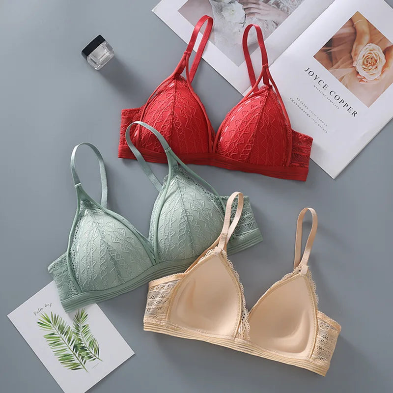 Sexy Lace women underwear Breathable Cotton Breast Pad Bra Without Steel Ring Hollowed Out Brassiere Anti Glare Sports Bralette