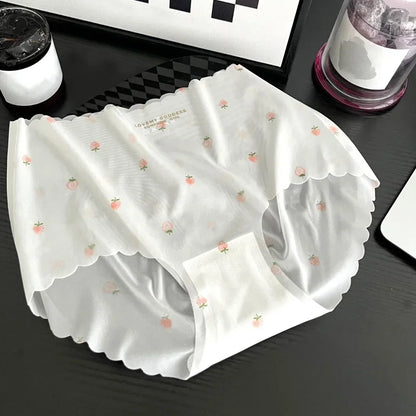 Cute Ice Silk Seamless Panties Summer Ultra-thin Briefs Strawberry Print Breathable Women Underpants Soft Lingerie Panties