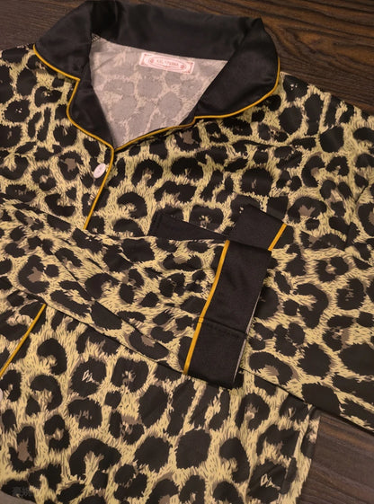 Women's Spring And Autumn Pajamas Two-Piece Set Of Women Loose Fashion Leopard Print Long-Sleeved Ladies Upscale Homewear Suit