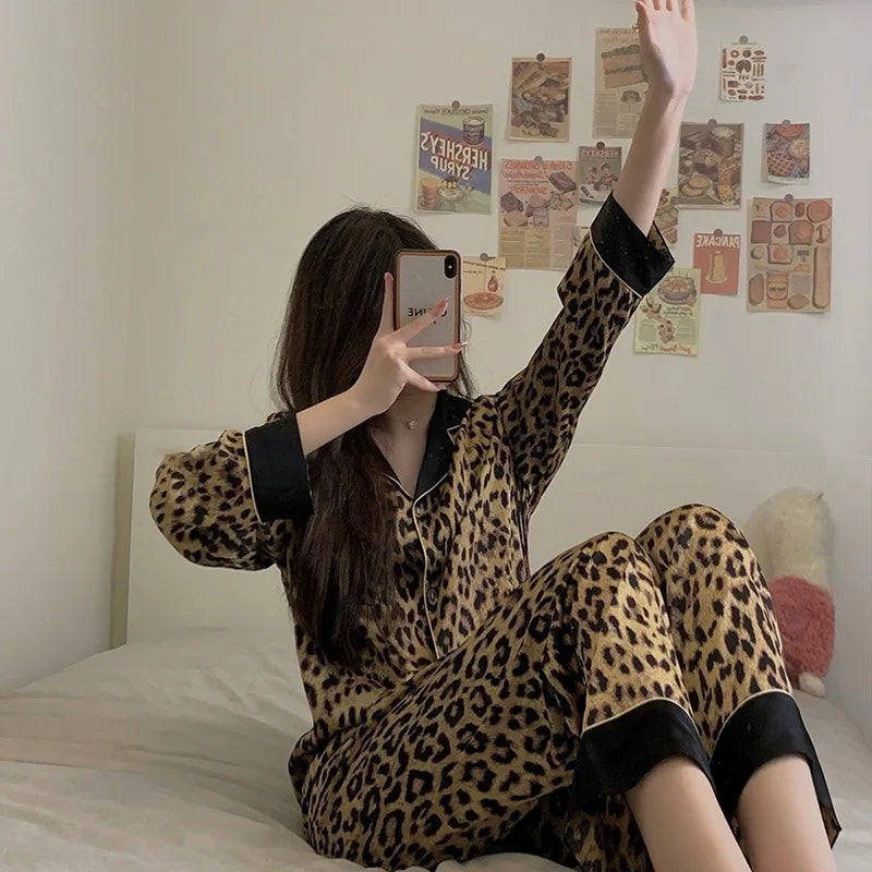 Women's Spring And Autumn Pajamas Two-Piece Set Of Women Loose Fashion Leopard Print Long-Sleeved Ladies Upscale Homewear Suit