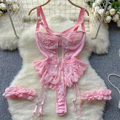 2PCS Red Floral Lace Garter Lingerie Set Erotic Underwear Bras Sets For Women Underwire Bra And Thongs Ladies Underwear Set