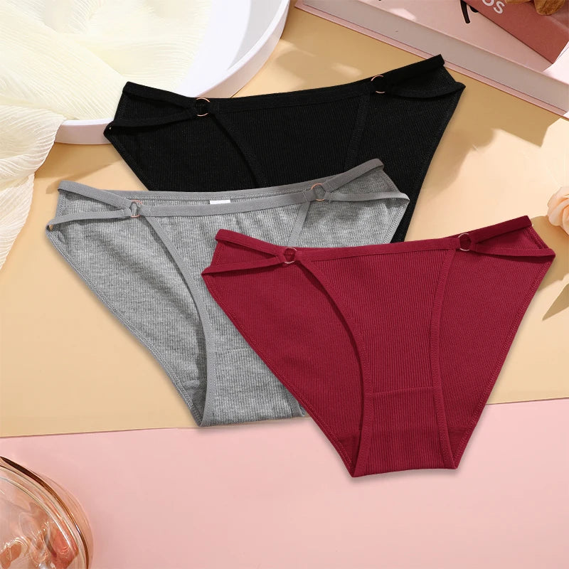 FINETOO 3PCS/SET Women Cotton Panties Women Sexy Low Rise Briefs Female Breathbale Underwear Button Design Pattern Soft Lingerie