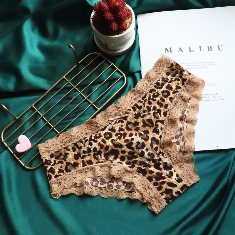 European and American Seamless Silk Skating Silk Printing Ladies Low-waist Leopard-print Panties Women's Lace Women's Briefs