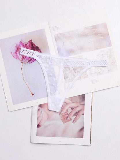 Women ruffles Underwear Invisible Seamless T Panties G-String Female Sexy Thongs Intimates Lingerie Ladies Briefs 1pcs abc01