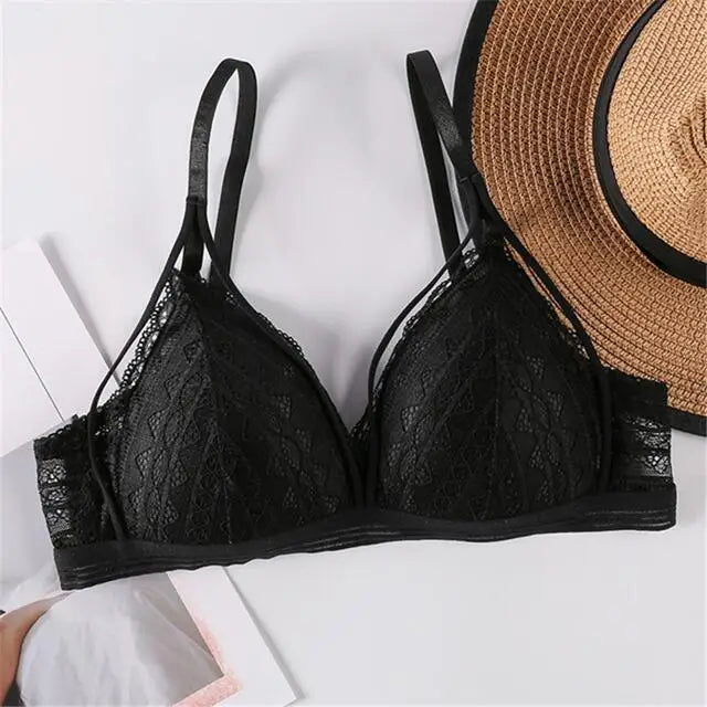 Sexy Lace women underwear Breathable Cotton Breast Pad Bra Without Steel Ring Hollowed Out Brassiere Anti Glare Sports Bralette