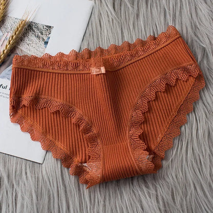Cotton Sexy Lace Mid Waist Underwear Threaded Brief Solid Color Skin Friendly Ladies Underpant Breathable Fashion Casual Panties