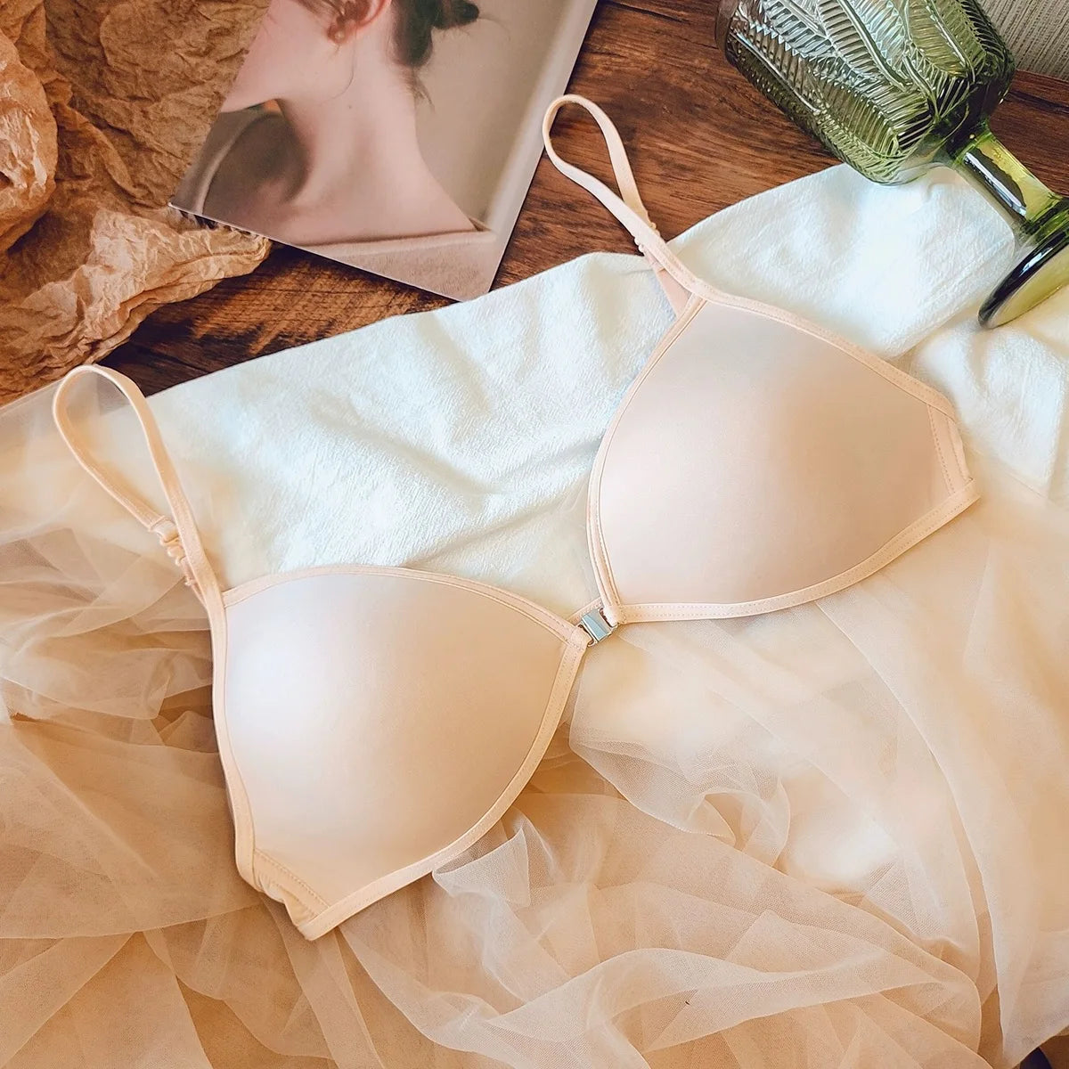 Women Seamless Bras Deep V Neck Brassiere Adjustable Straps Underwear Wireless Push Up Bralette Female Sleeping Soft Lingerie
