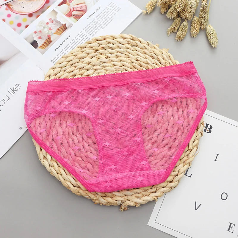 Women's panties Low-Rise Lace Hollow out Mesh Briefs Transparent Sexy Panties Girls Intimate Lingerie Underwear Women's panties