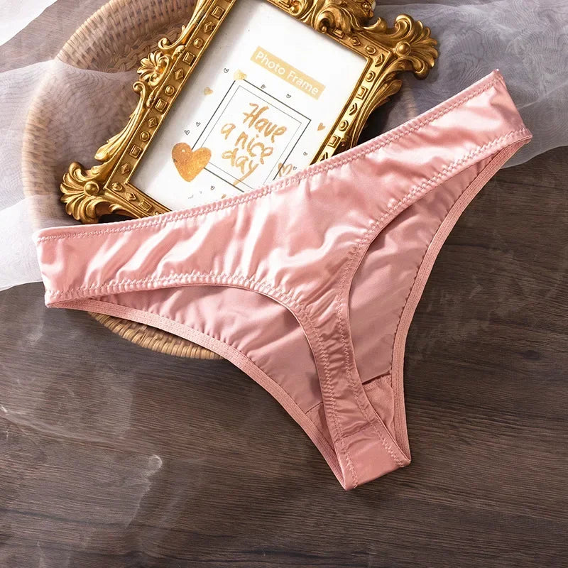 Ice Silk Panties Women Lingerie Underwear Low Waist Seamless Quick-drying Skin-friendly Breathable Briefs Women Intimates  Brief