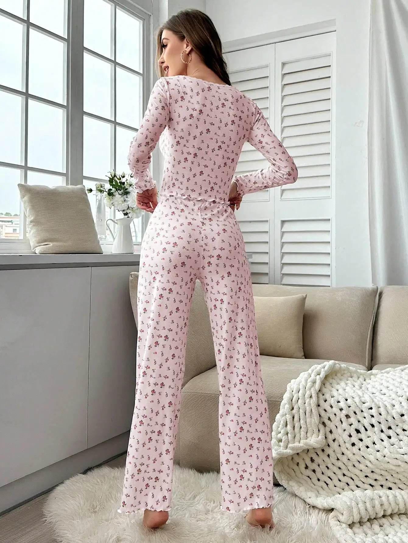 Women's Autumn/Winter Floral Long-Sleeve Pajama Set - Comfortable V-neck Ribbed Cotton Loungewear