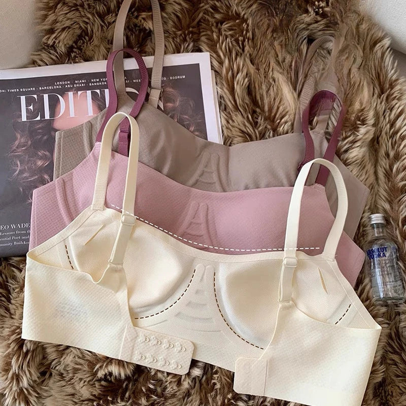 Ultra-Thin Seamless Bras for Women Lightweight Wireless Comfort Invisible T-Shirt Bra Everyday Wear Best Seller Unlined Lingerie