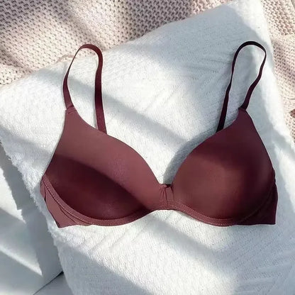Japanese One-piece Smooth Girl Seamless Small Push Up Bra Thin Cup Without Underwire Sleep Bra 3/4 Cup Bralette Top Brassiere