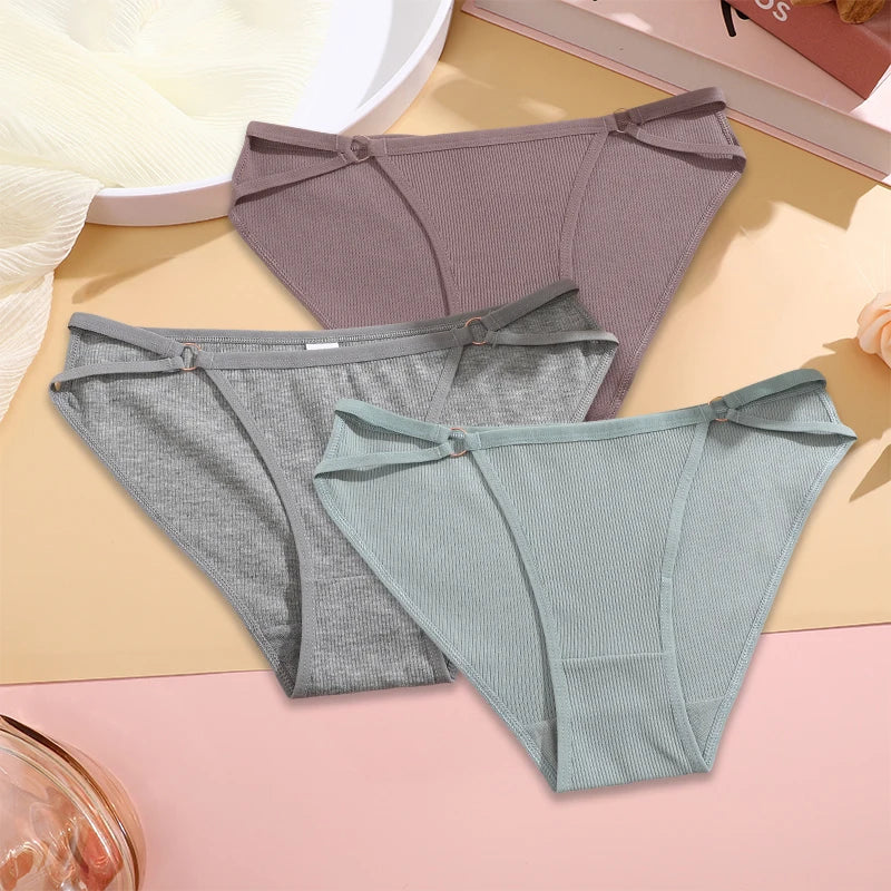 FINETOO 3PCS/SET Women Cotton Panties Women Sexy Low Rise Briefs Female Breathbale Underwear Button Design Pattern Soft Lingerie