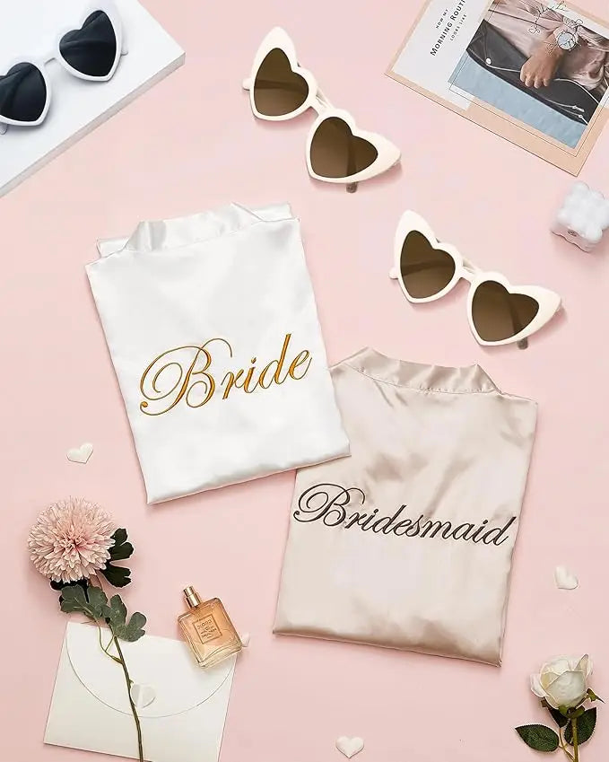 7 Pcs Bride Bridesmaid Robe Sets for Wedding Bridal Party Satin Robes Maid of Honor Robe with Heart Shaped Sunglasses